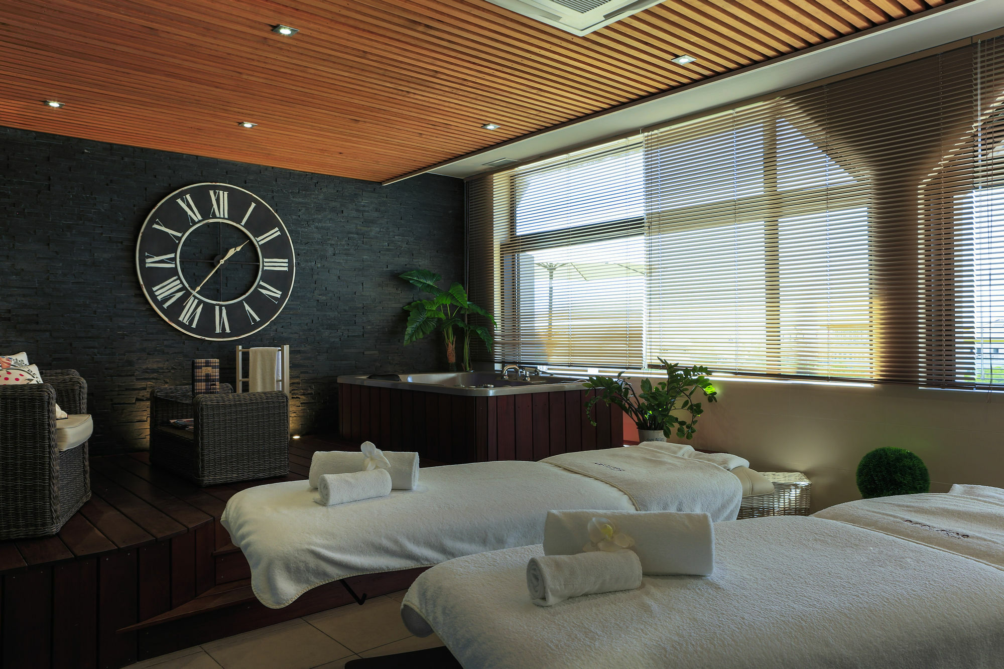 Cote Ouest Thalasso & Spa Les Sables D'Olonne - Mgallery Collection Les Sables-d'Olonne Exterior photo